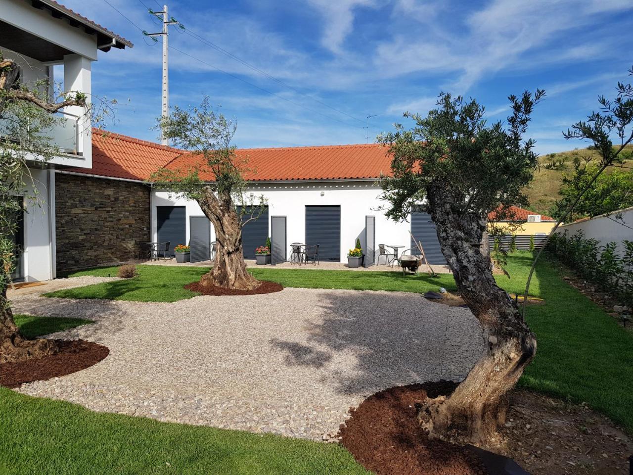 O Abel Hotel Rural Braganca Exterior photo